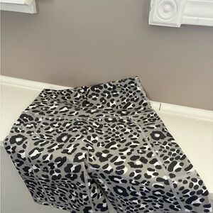 Aerie Black and Gray Leopard Print Bike Shorts